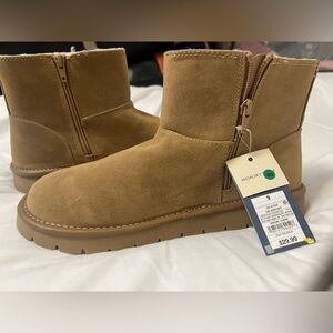 Universal Thread Brown Suede Ankle Boots